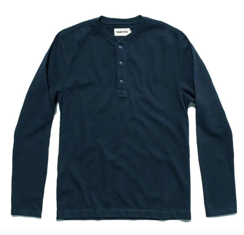 The Heavy Bag Henley in Navy